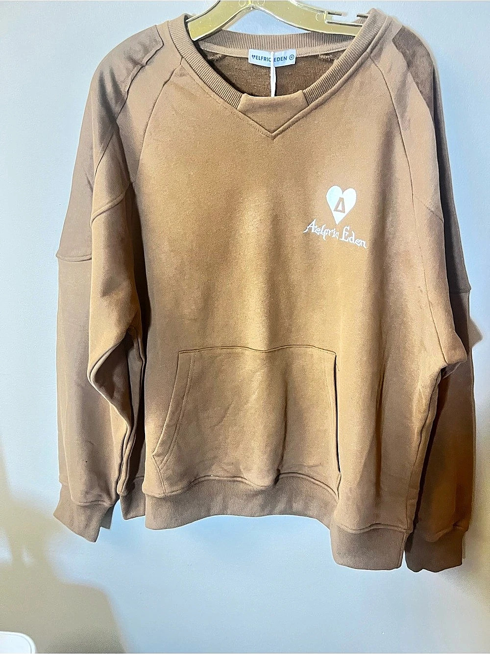 Elfric Eden Brown Graphic Pullover NWT